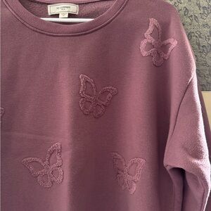 Cropped Purple Butterfly Sweatshirt XL